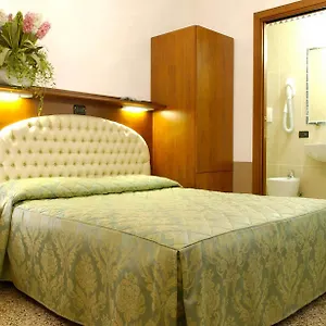 2* Hotell Atlantide